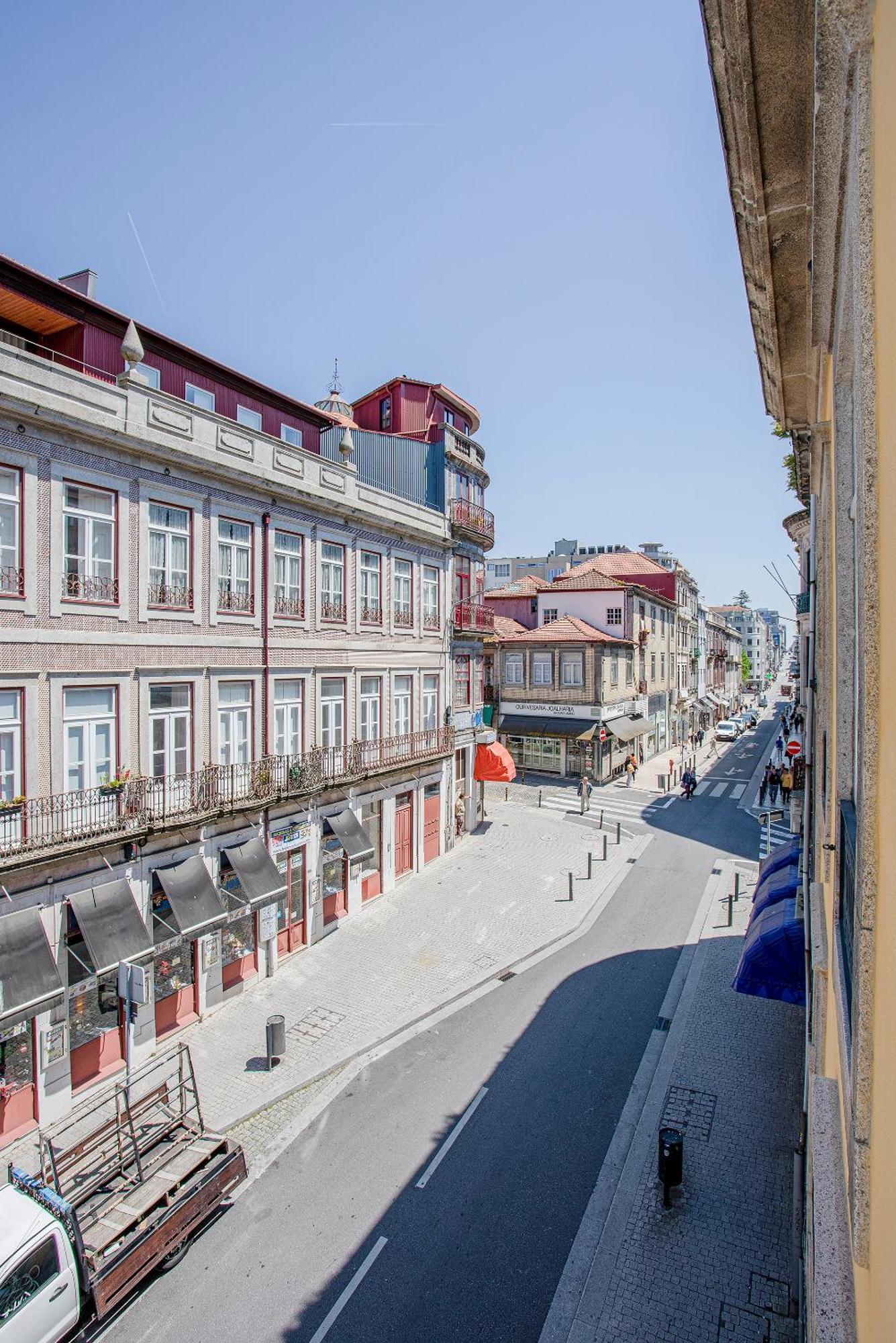 Liiiving In Porto - Aliados Stone Apartment Exteriér fotografie