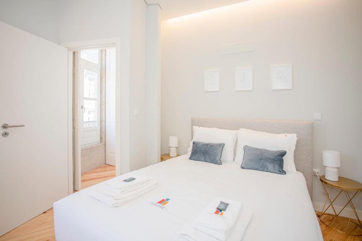 Liiiving In Porto - Aliados Stone Apartment Exteriér fotografie