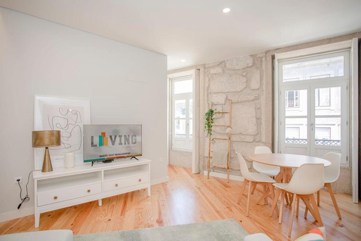 Liiiving In Porto - Aliados Stone Apartment Exteriér fotografie